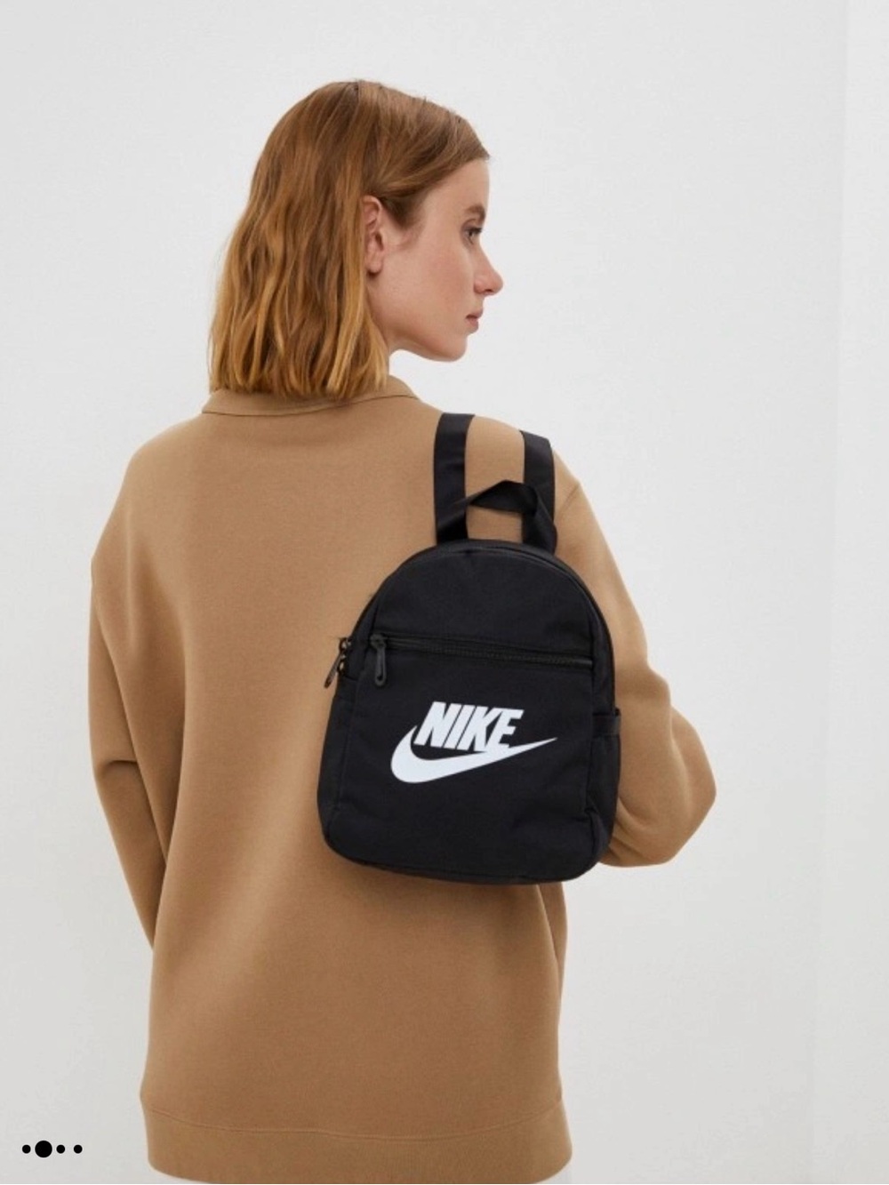 Nike Sportswear Futura 365 Mini Backpack in black